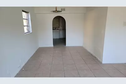 609 SW 79th Terrace, North Lauderdale, FL 33068 - Photo 7