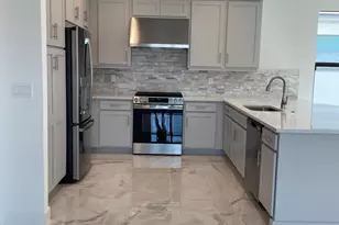 12450 SW Bungalow Ln, Port Saint Lucie, FL 34987 - Photo 3