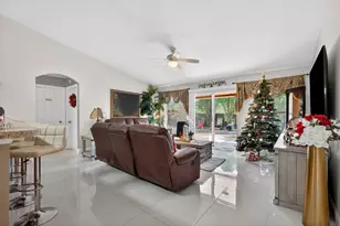 598 SW Kaabe Ave, Port Saint Lucie, FL 34953 - Photo 9