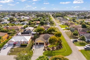 598 SW Kaabe Ave, Port Saint Lucie, FL 34953 - Photo 27