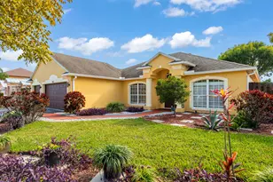 598 SW Kaabe Ave, Port Saint Lucie, FL 34953 - Photo 3