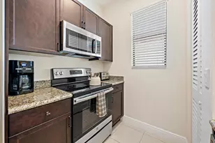 8023 Hobbes Wy, Palm Beach Gardens, FL 33418 - Photo 33