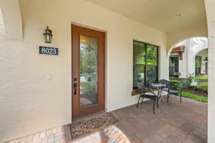 8023 Hobbes Wy, Palm Beach Gardens, FL 33418 - Photo 3