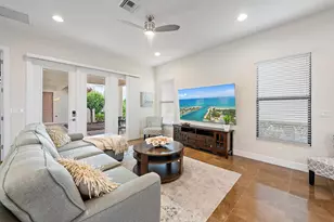 8023 Hobbes Wy, Palm Beach Gardens, FL 33418 - Photo 11