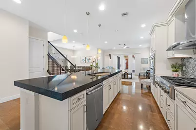 8023 Hobbes Way, Palm Beach Gardens, FL 33418 - Photo 9