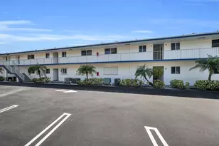4 Garden St, Tequesta, FL 33469 - Photo 1