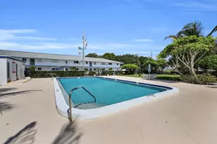4 Garden St, Tequesta, FL 33469 - Photo 29