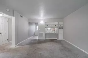 677 Royal Palm Blvd, Vero Beach, FL 32960 - Photo 5