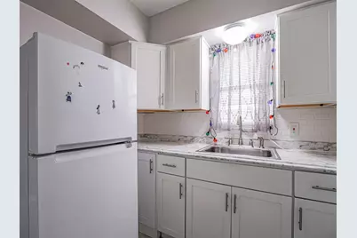 677 Royal Palm Boulevard #12, Vero Beach, FL 32960 - Photo 11