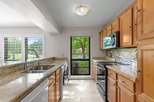 200 Brackenwood Terrace, Palm Beach Gardens, FL 33418 - Photo 11
