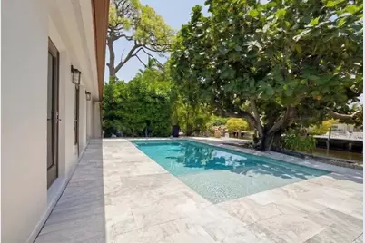 2001 N Victoria Park Road, Fort Lauderdale, FL 33305 - Photo 25