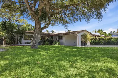 2001 N Victoria Park Road, Fort Lauderdale, FL 33305 - Photo 1