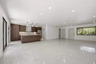 2001 N Victoria Park Rd, Fort Lauderdale, FL 33305 - Photo 13