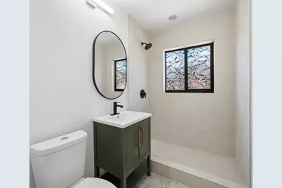 2001 N Victoria Park Road, Fort Lauderdale, FL 33305 - Photo 17