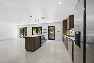 2001 N Victoria Park Rd, Fort Lauderdale, FL 33305 - Photo 9