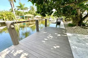 2001 N Victoria Park Rd, Fort Lauderdale, FL 33305 - Photo 23