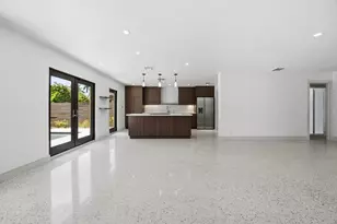 2001 N Victoria Park Rd, Fort Lauderdale, FL 33305 - Photo 5