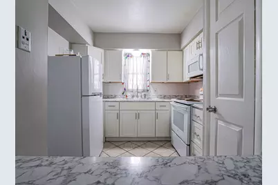 677 Royal Palm Boulevard #12, Vero Beach, FL 32960 - Photo 9