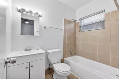 279 SW 1st Street #2, Deerfield Beach, FL 33441 - Photo 3