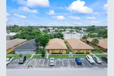 279 SW 1st Street #2, Deerfield Beach, FL 33441 - Photo 1