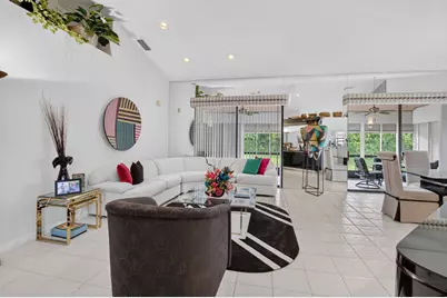 7537 Lexington Club Boulevard #B, Delray Beach, FL 33446 - Photo 5