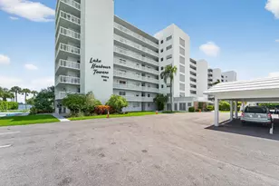 501 Lake Shore Dr, Lake Park, FL 33403 - Photo 5