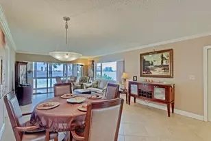 501 Lake Shore Dr, Lake Park, FL 33403 - Photo 15