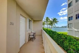501 Lake Shore Dr, Lake Park, FL 33403 - Photo 11