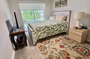 277 Chatham N, West Palm Beach, FL 33417 - Photo 3
