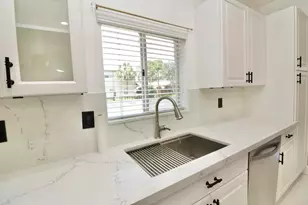 2952 NW 33rd Ln, Lauderdale Lakes, FL 33311 - Photo 3