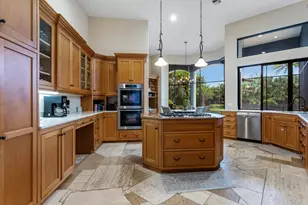 8158 Native Dancer Rd E, Palm Beach Gardens, FL 33418 - Photo 3