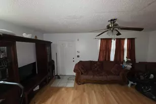 4917 Freedom Cir, Lake Worth, FL 33461 - Photo 3
