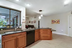 15821 Sedgewyck Cir N, Davie, FL 33331 - Photo 27