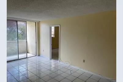 10000 NW 80th Court #2534, Hialeah Gardens, FL 33016 - Photo 5