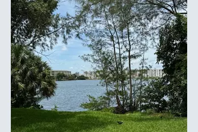 10000 NW 80th Court #2534, Hialeah Gardens, FL 33016 - Photo 15