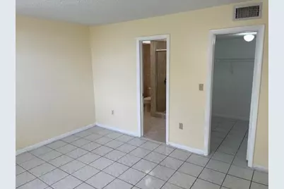 10000 NW 80th Court #2534, Hialeah Gardens, FL 33016 - Photo 7