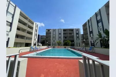 10000 NW 80th Court #2534, Hialeah Gardens, FL 33016 - Photo 3