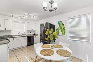 2191 Thomasson Dr, Naples, FL 34112 - Photo 5