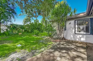 2208 Seagrape Cir, Coconut Creek, FL 33066 - Photo 57