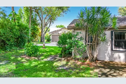 2208 Seagrape Circle, Coconut Creek, FL 33066 - Photo 61