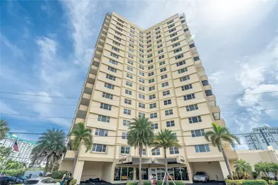 1200 Hibiscus Avenue #1704, Pompano Beach, FL 33062 - Photo 3