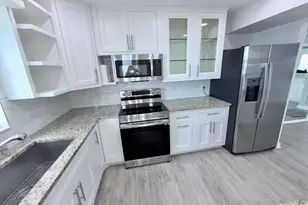 1200 Hibiscus Ave, Pompano Beach, FL 33062 - Photo 13