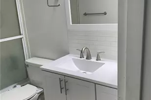 1200 Hibiscus Ave, Pompano Beach, FL 33062 - Photo 15