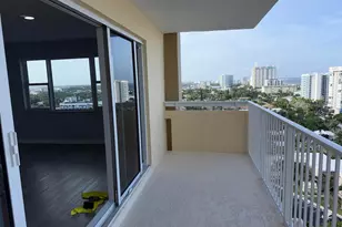 1200 Hibiscus Ave, Pompano Beach, FL 33062 - Photo 11