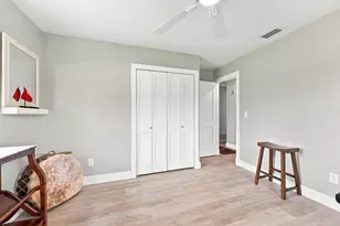 409 SE Gasparilla Ave, Port Saint Lucie, FL 34983 - Photo 29