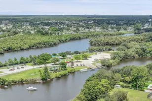 409 SE Gasparilla Ave, Port Saint Lucie, FL 34983 - Photo 47