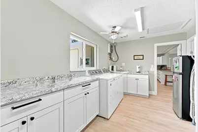 409 SE Gasparilla Avenue, Port Saint Lucie, FL 34983 - Photo 31