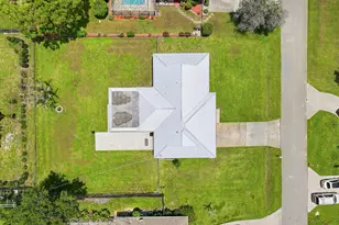 409 SE Gasparilla Ave, Port Saint Lucie, FL 34983 - Photo 7
