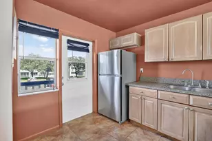2200 Park Ln, Hollywood, FL 33021 - Photo 15