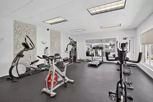 2200 Park Ln, Hollywood, FL 33021 - Photo 31